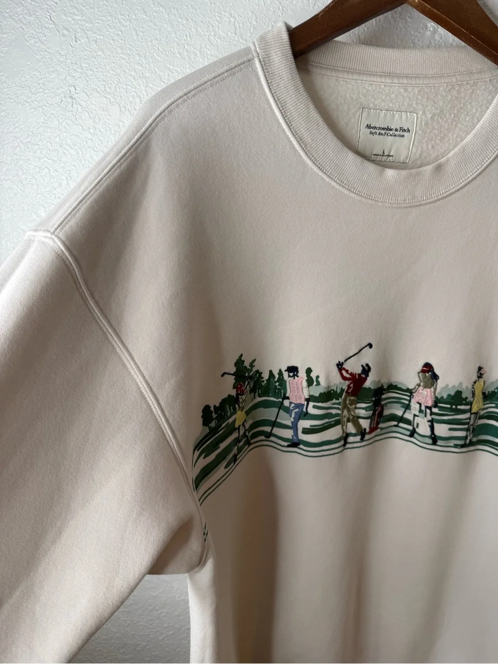 Abercrombie & Fitch Soft A&F Golf Embroidered Graphic Crewneck Sweatshirt